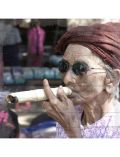 Holzbild Cubanische Frau mit Zigarre, 40x40 cm Echtholz